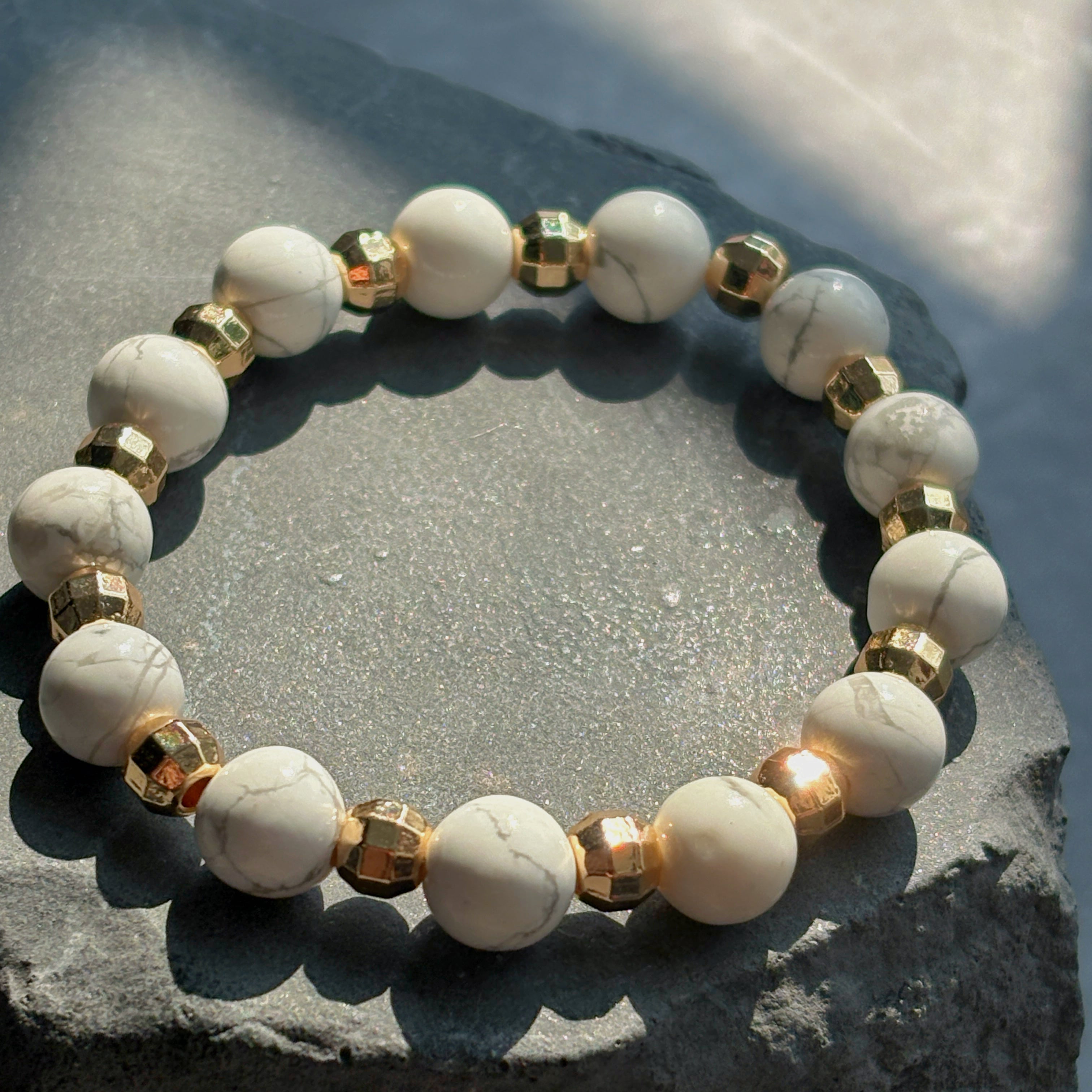 White Poise Howlite Clarity Bracelet