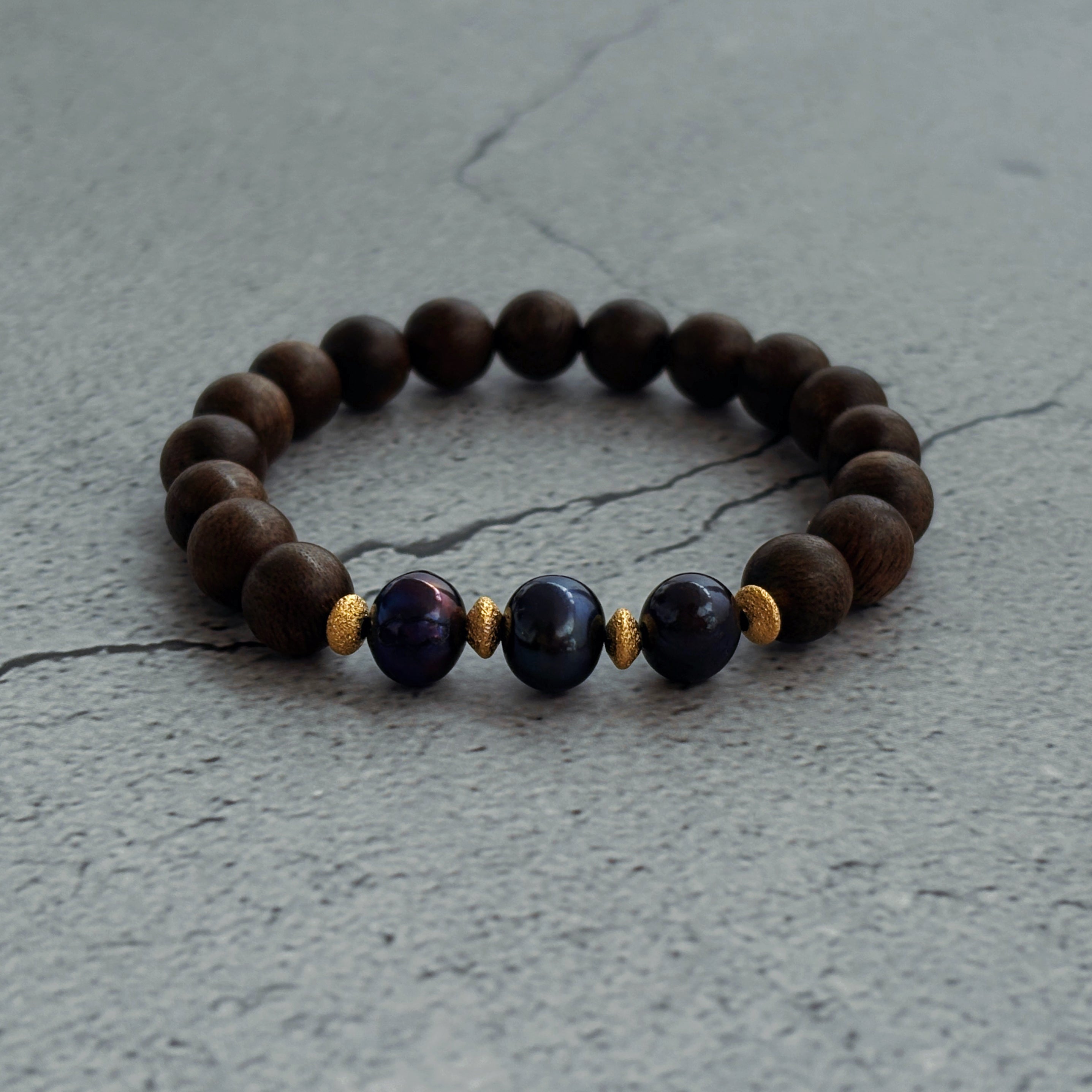 Midnight Resin Agarwood & Black Pearl Bracelet