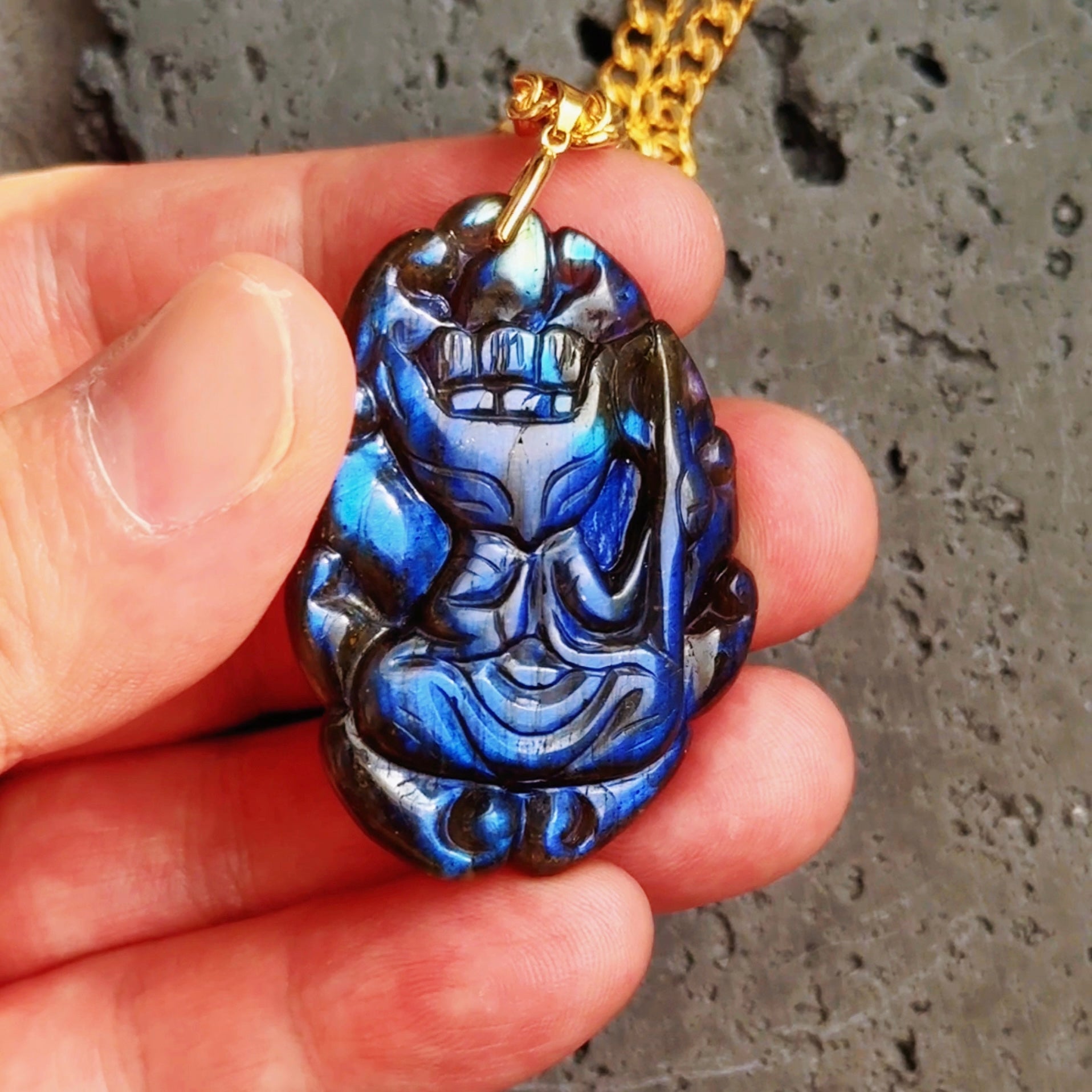 Hand Carved Blue Labradorite Fox King Pendant Talisman