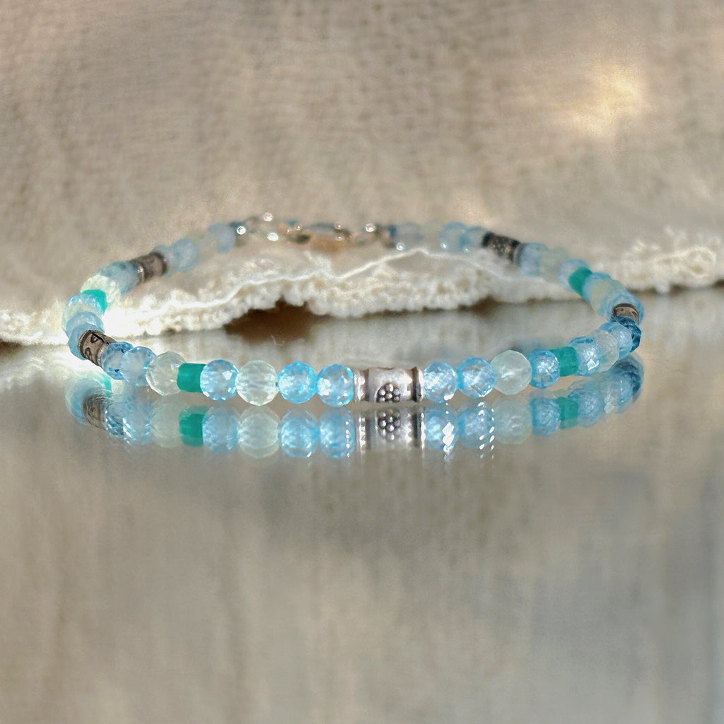 Hu Vase Blue Topaz Prehnite Crystal Bracelet
