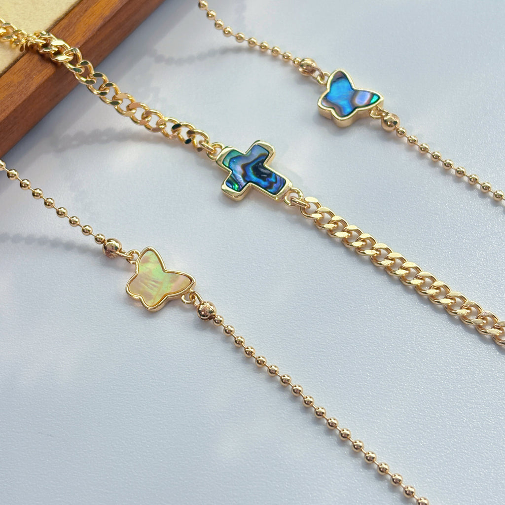 Magic charm bracelet