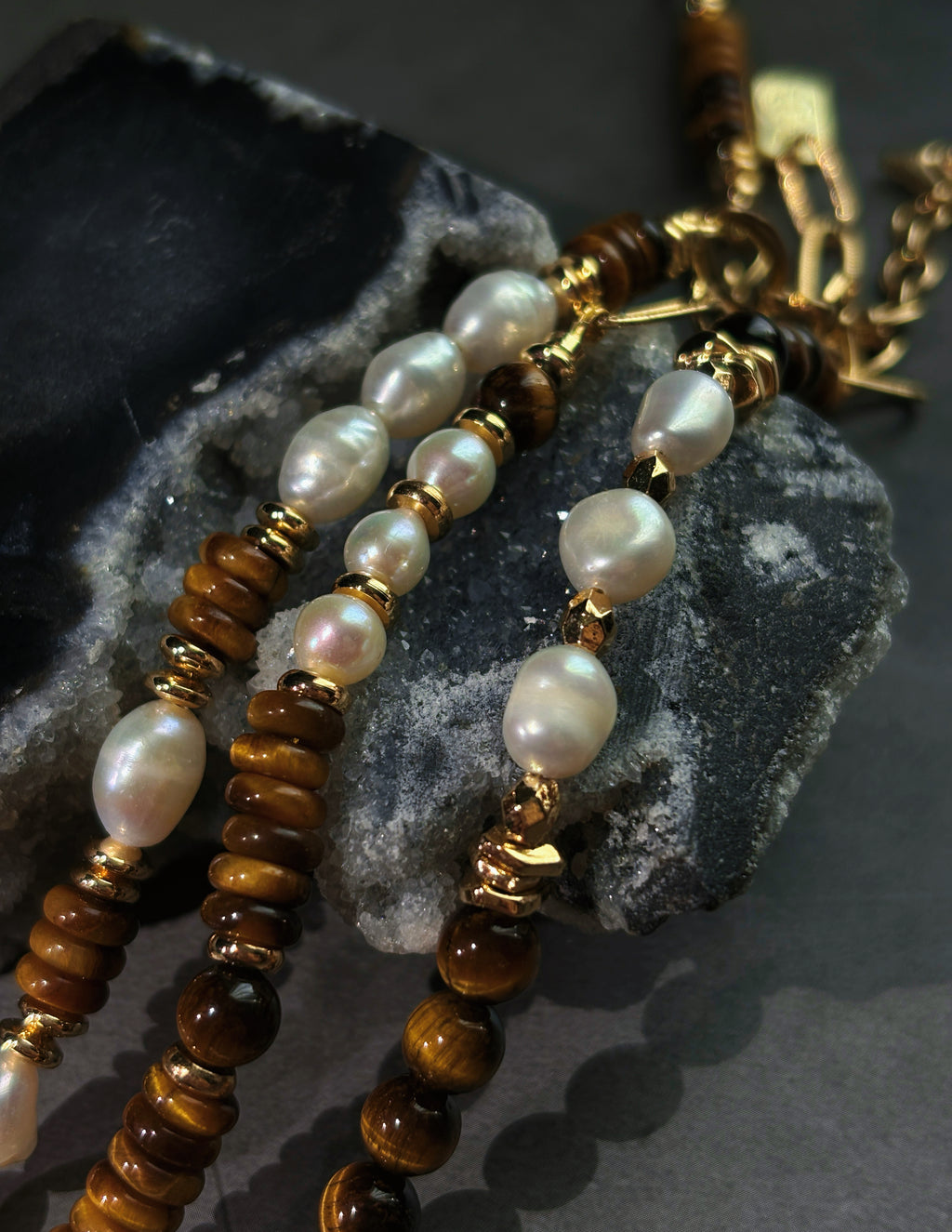 Spiritual Animal Tiger Eye Pearl Bracelet Chain of Valor Courage