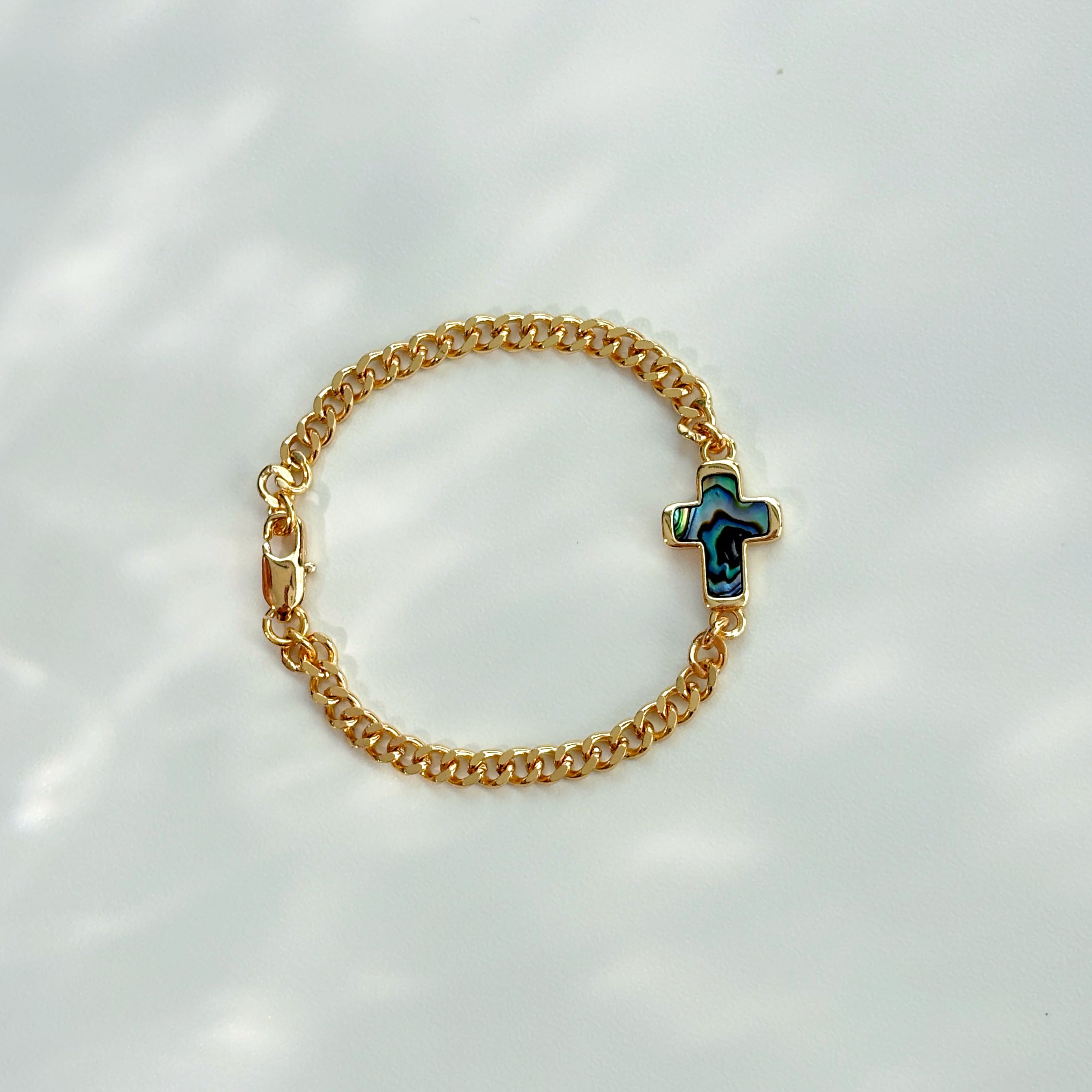 Magic charm bracelet