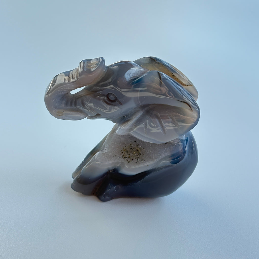 Agate Elephant Guardian Hand-Carved Crystal Figurine
