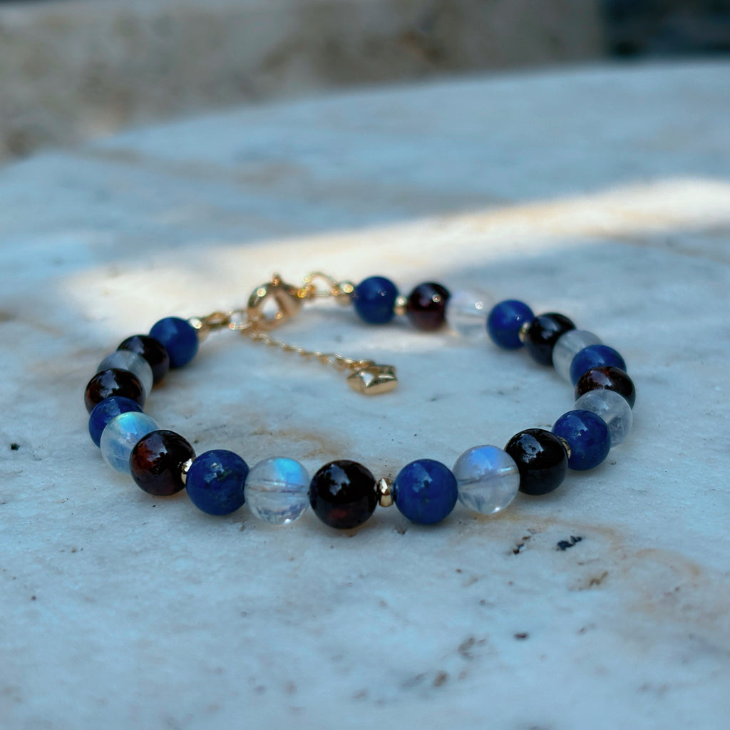 Magic Series Success Lapis Lazuli Garnet Moonstone Bracelet