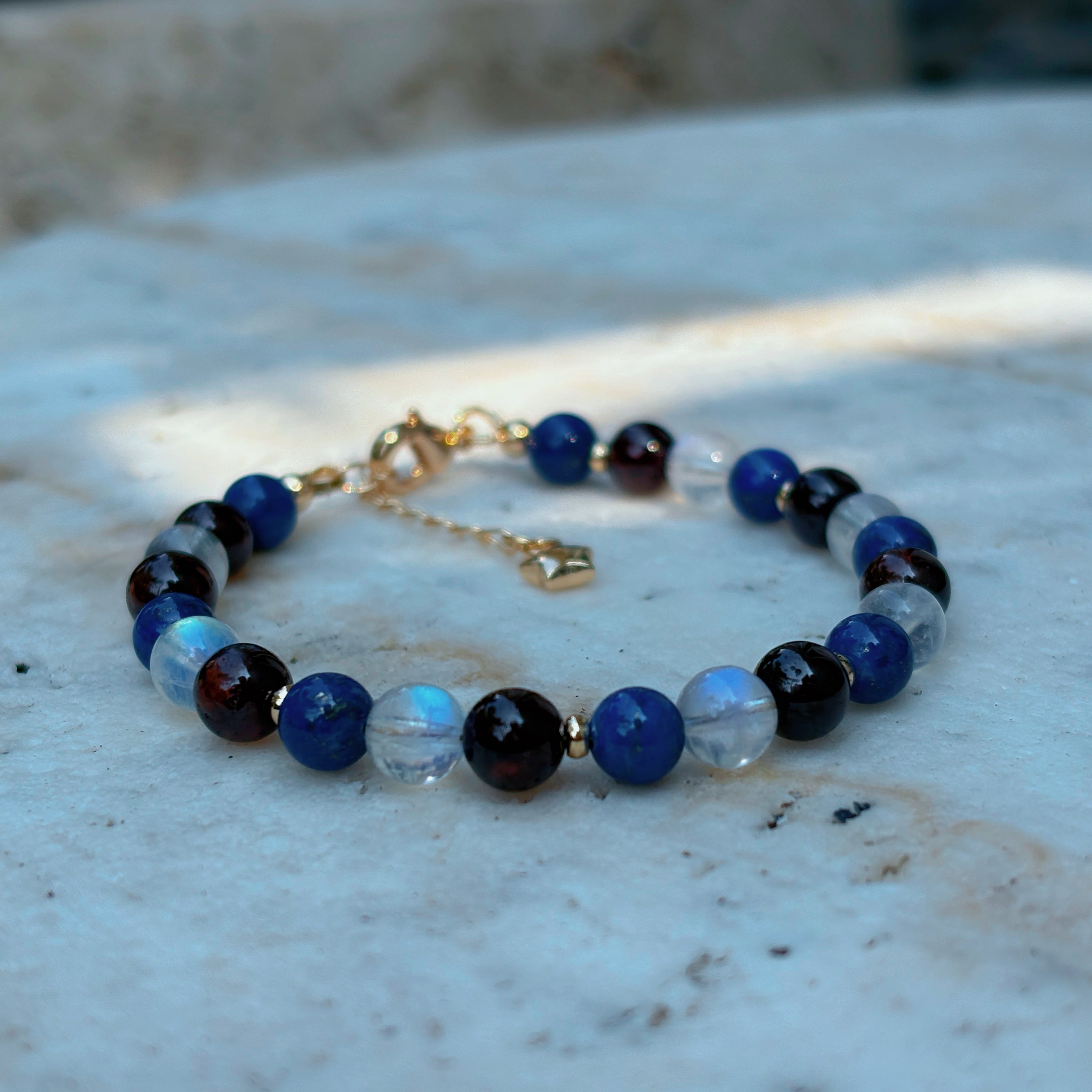 Magic Series Success Lapis Lazuli Garnet Moonstone Bracelet