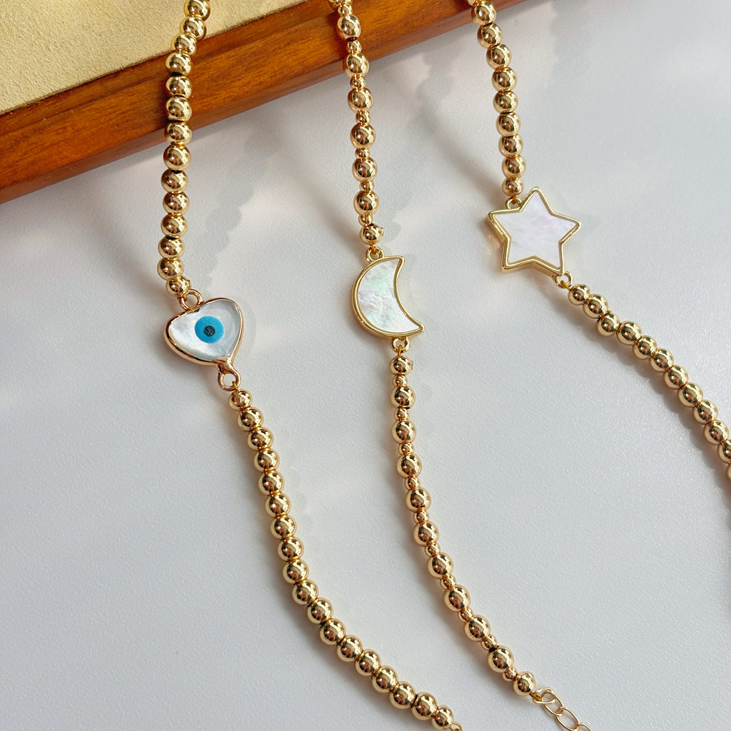 Magic charm bracelet