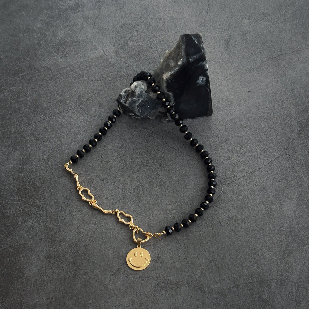 Lucky Smile Faceted Black Onyx Lucky Necklace