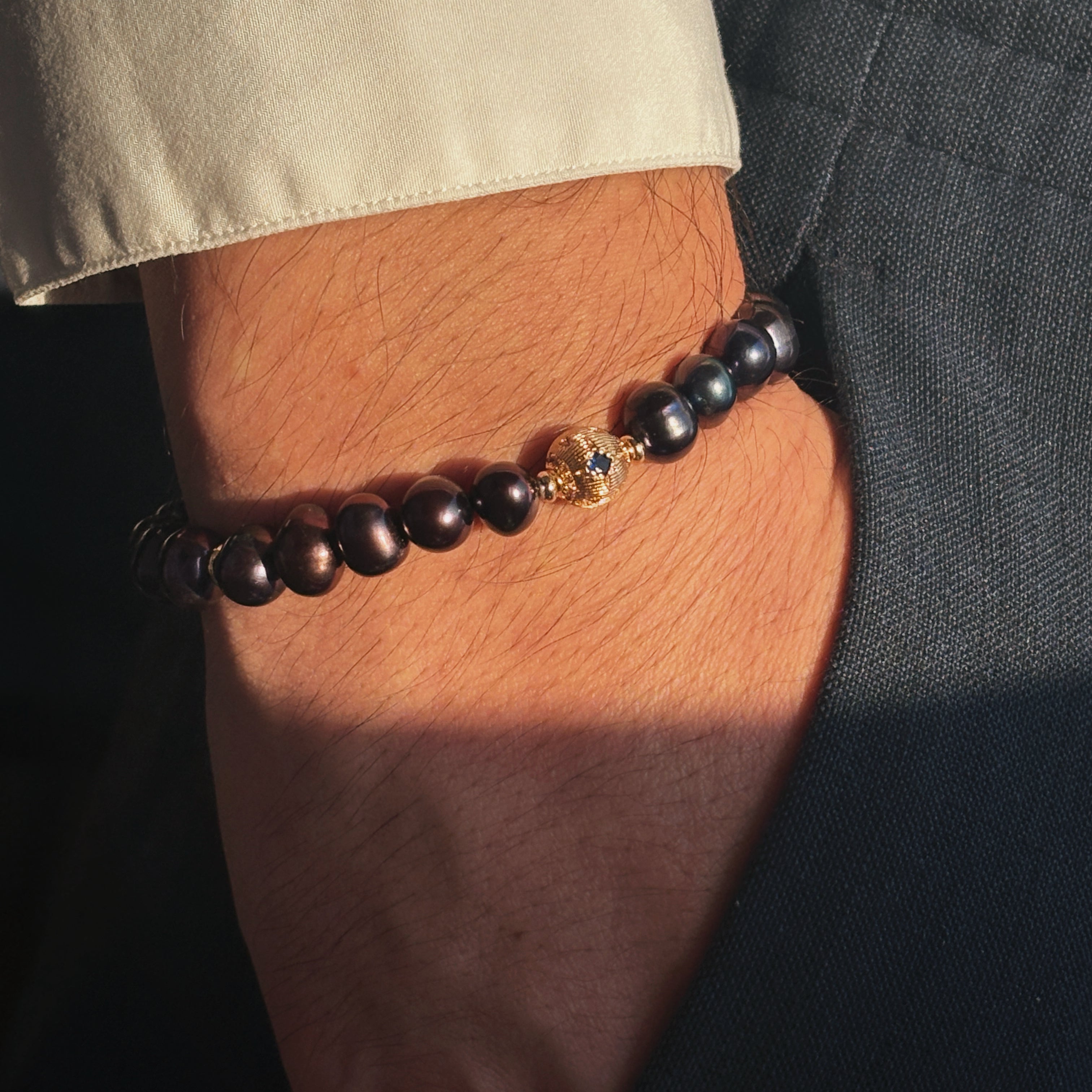 Eclipse Core Black Pearl Subtle Strength Bracelet