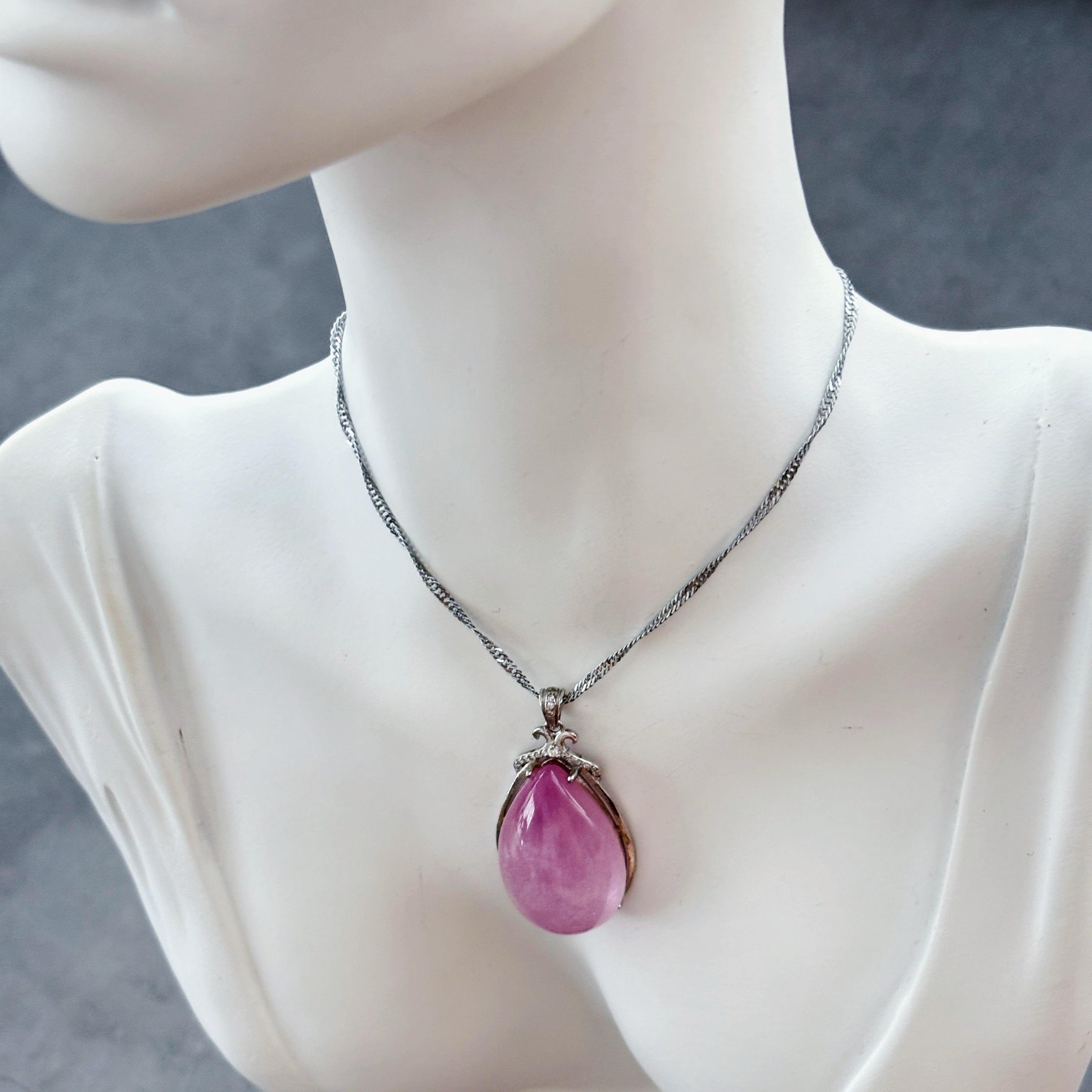 Natural Kunzite Pendant925 Sterling Silver Setting