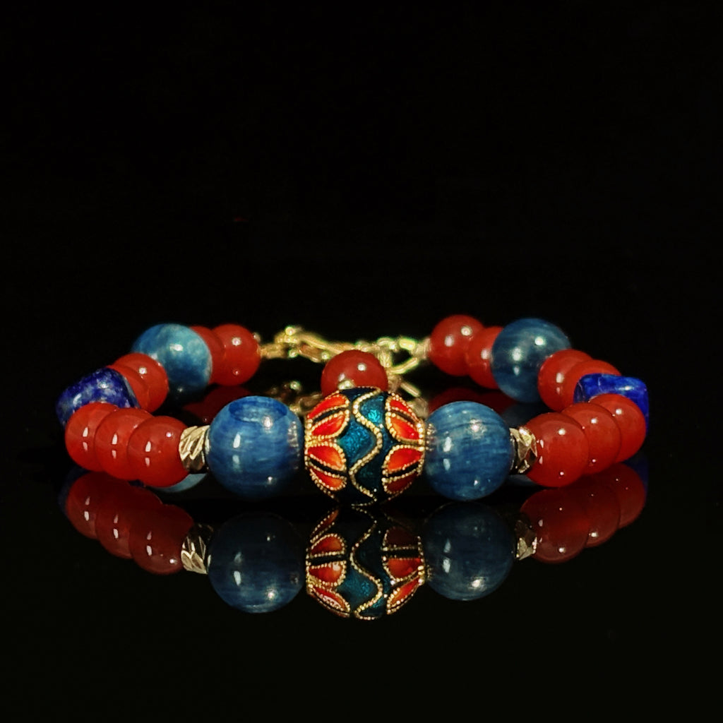 Silk Road Relic Radiant Muse Agate Kyanite Lapis Lazuli Feminine Grace Bracelet