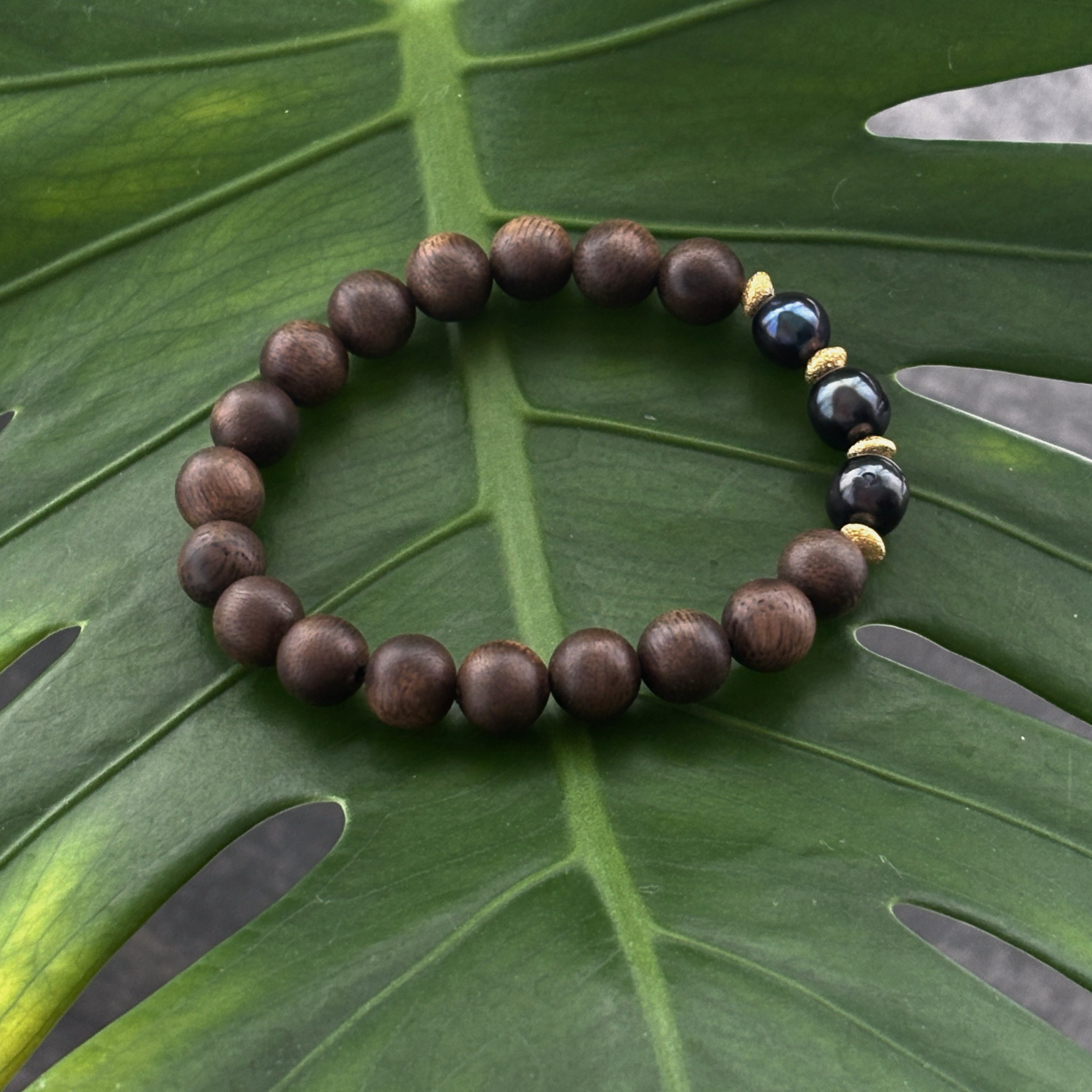 Midnight Resin Agarwood & Black Pearl Bracelet